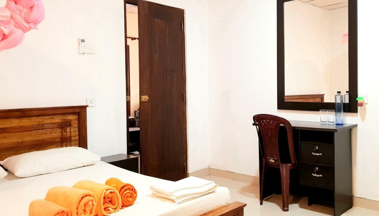 Nimal'S Home Anuradhapura Kültér fotó